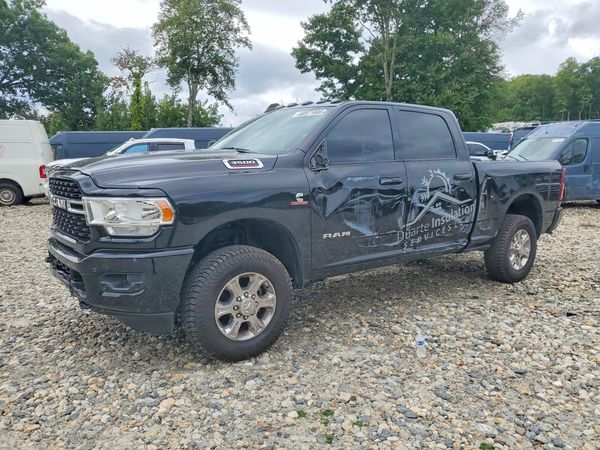 2024 RAM 3500 — Front 3/4