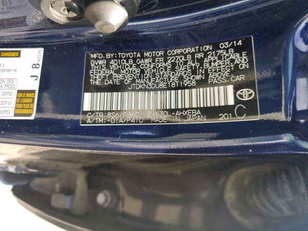 2014 TOYOTA PRIUS — VINS