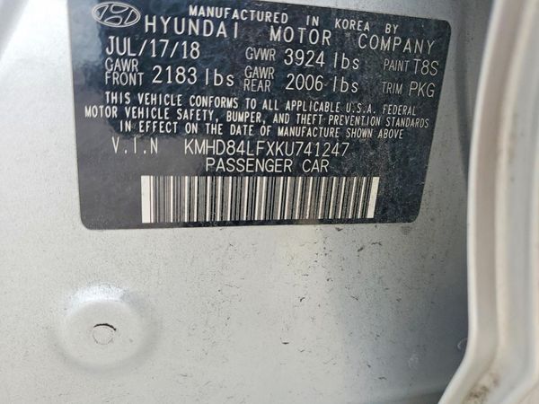 2019 HYUNDAI ELANTRA