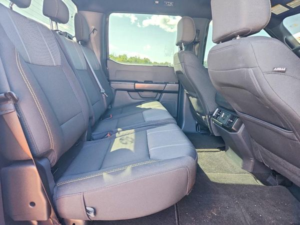 2025 FORD F150 STX