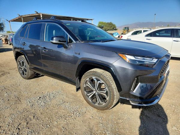 2022 TOYOTA RAV4 XSE