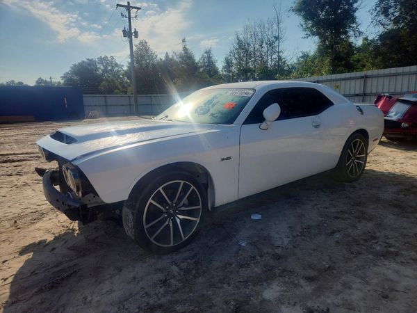 2023 DODGE CHALLENGER R/T — Front 3/4