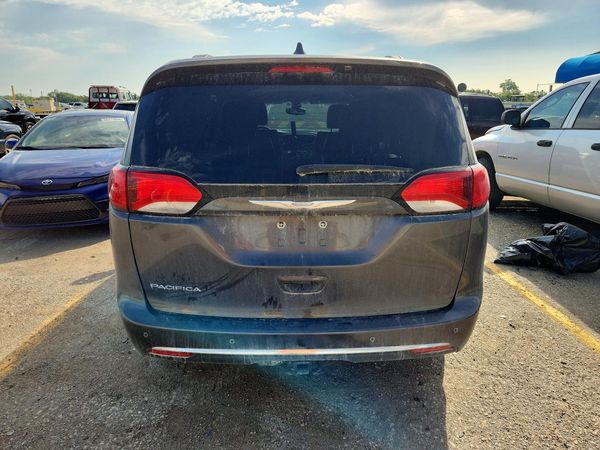 2017 CHRYSLER PACIFICA — DIRR