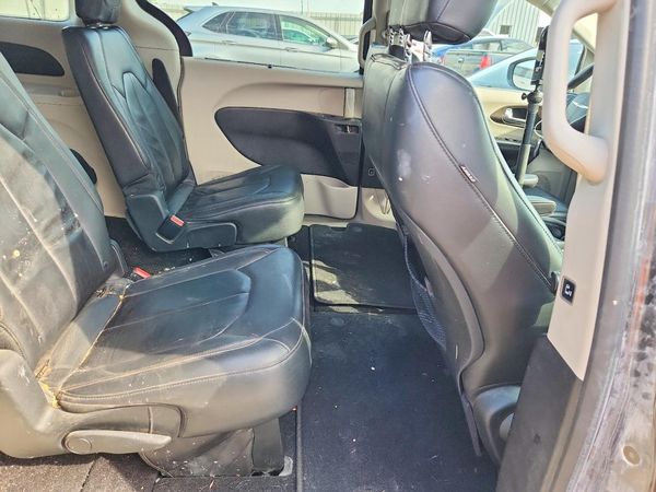2017 CHRYSLER PACIFICA — PSRS