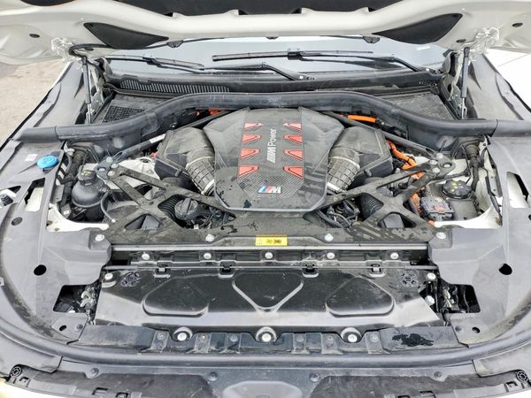 2025 BMW XM