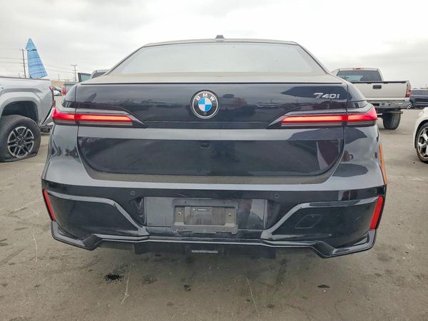 2024 BMW 740