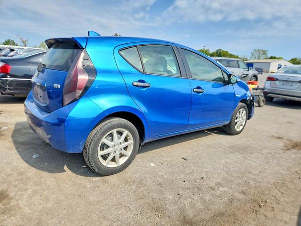 2015 TOYOTA PRIUS — PSRA