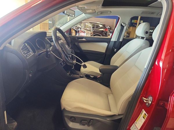 2019 VOLKSWAGEN TIGUAN — DENT