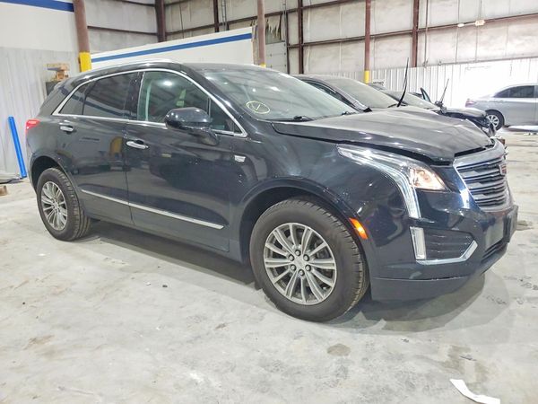 2019 CADILLAC XT5 — Passenger 3/4