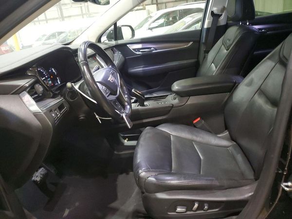 2019 CADILLAC XT5 — DENT