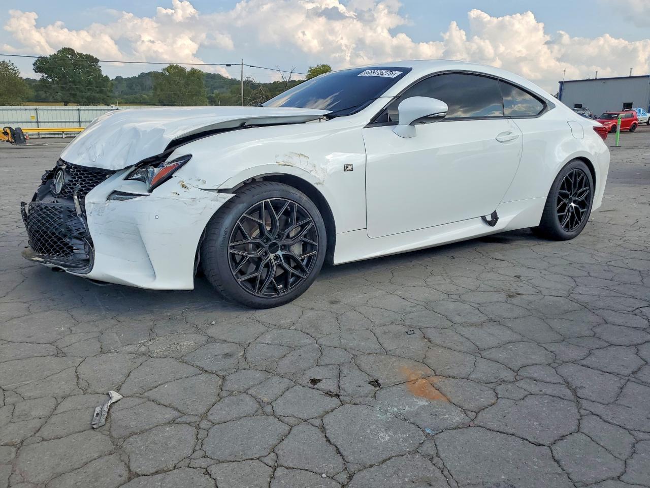 2017 LEXUS RC350 350 — Front 3/4