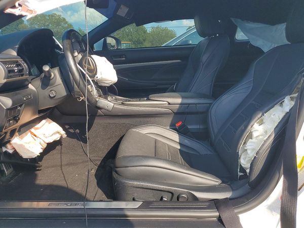 2017 LEXUS RC350 350 — DENT