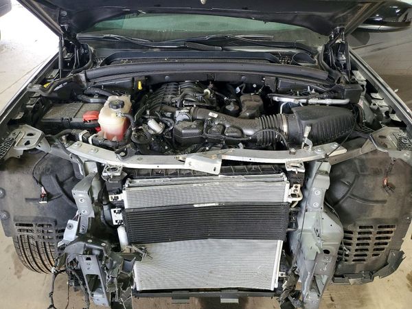 2025 JEEP GRAND CHEROKEE L LAREDO 4X4