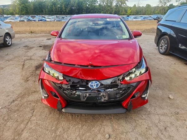 2020 TOYOTA PRIUS