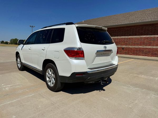 2013 TOYOTA HIGHLANDER Base/Hybrid