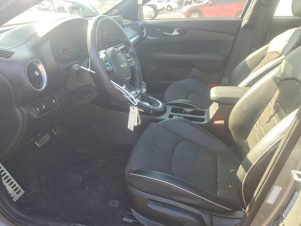 2024 KIA FORTE — DENT