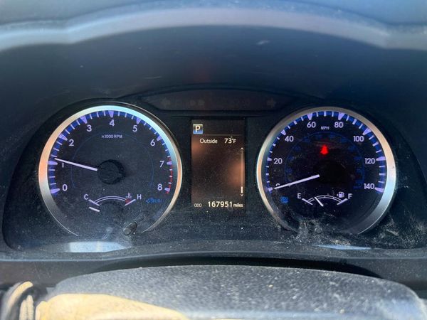 2019 TOYOTA HIGHLANDER LE/LE Plus