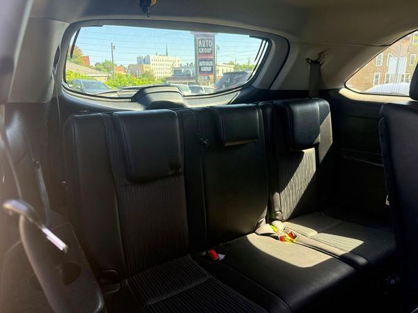 2019 TOYOTA HIGHLANDER LE/LE Plus