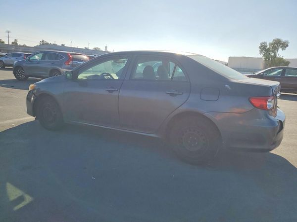 2013 TOYOTA COROLLA