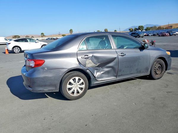 2013 TOYOTA COROLLA