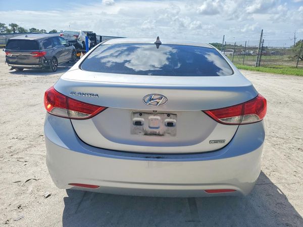 2012 HYUNDAI ELANTRA GLS(Middle grade) — DIRR