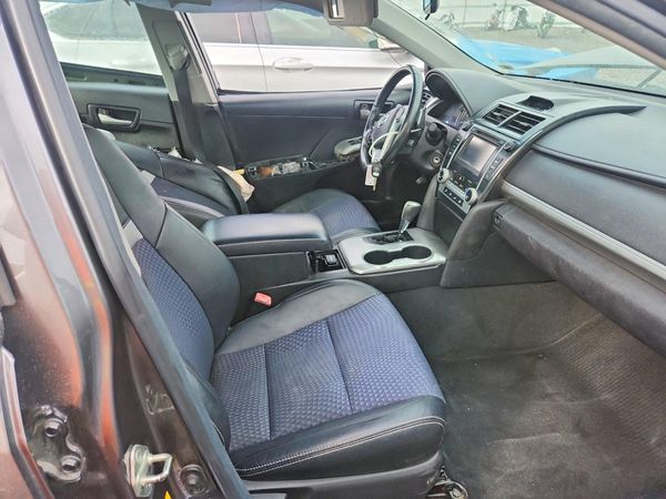 2014 TOYOTA CAMRY — DENT