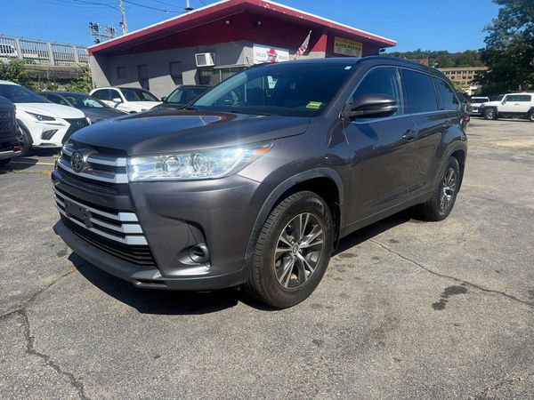 2019 TOYOTA HIGHLANDER
