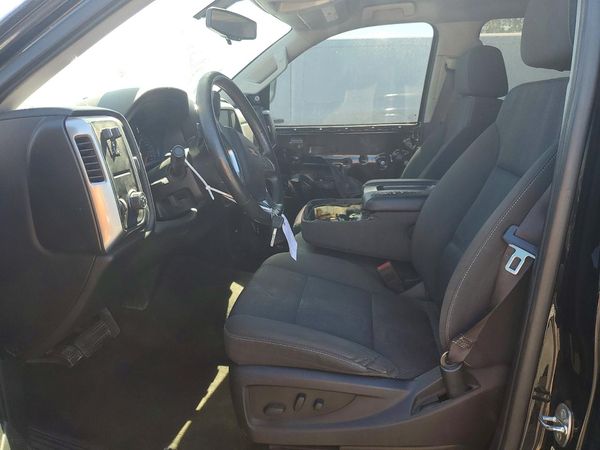 2017 CHEVROLET SILVERADO LT — DENT