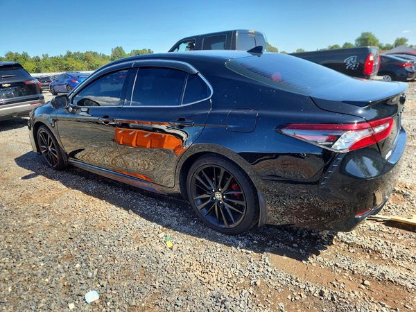 2022 TOYOTA CAMRY XSE
