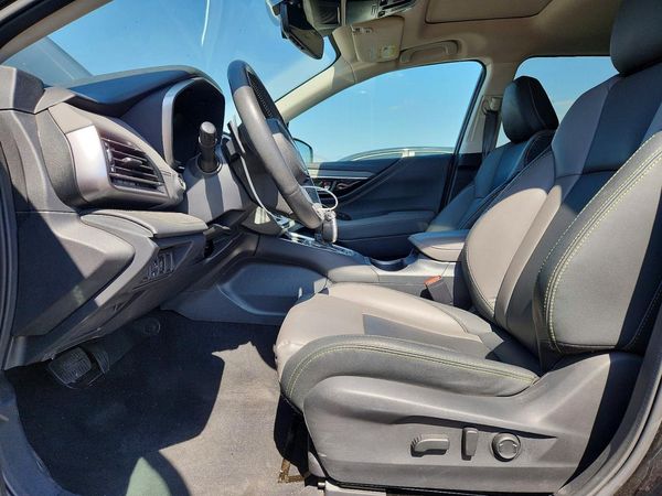 2024 SUBARU OUTBACK — DENT