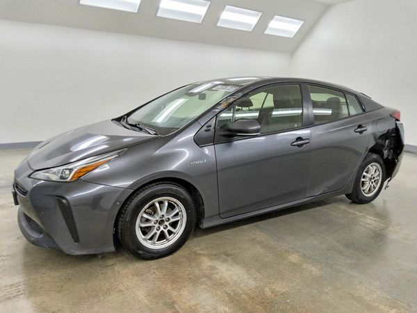 2021 TOYOTA PRIUS — DSFA — Front 3/4