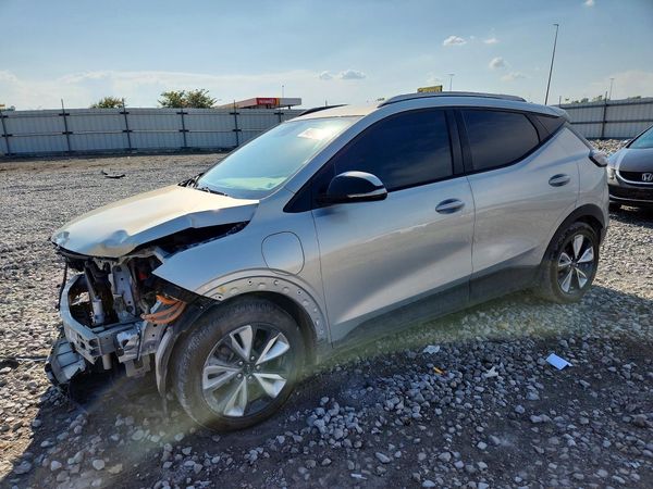 2022 CHEVROLET BOLT EUV — DSFA — Front 3/4