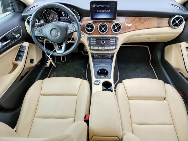 2018 MERCEDES-BENZ GLA GLA250-4M