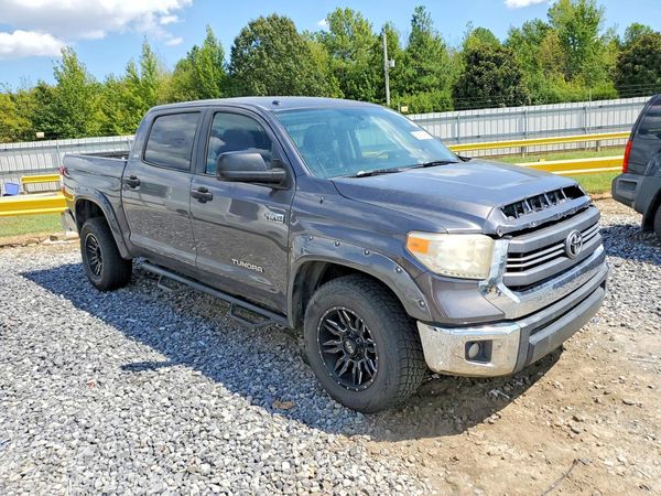 2015 TOYOTA TUNDRA SR5 Grade — Passenger 3/4
