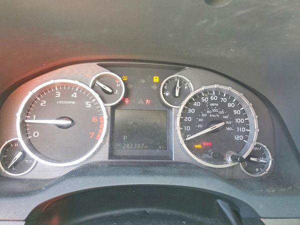 2015 TOYOTA TUNDRA SR5 Grade — ODOM