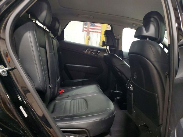2023 KIA SPORTAGE SX-PRESTIGE or SX-P