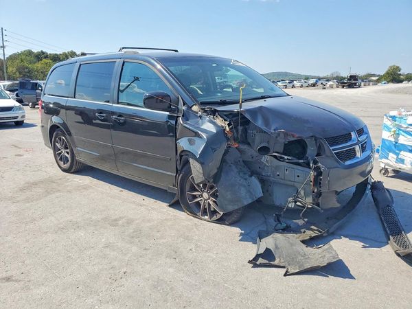 2017 DODGE GRAND CARAVAN — Passenger 3/4