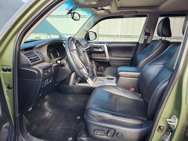2018 TOYOTA 4RUNNER — DENT