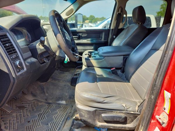 2015 RAM 5500 CREW CAB CHASSIS