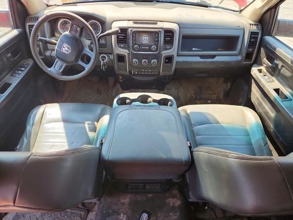 2015 RAM 5500 CREW CAB CHASSIS