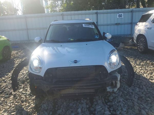 2014 MINI COOPER