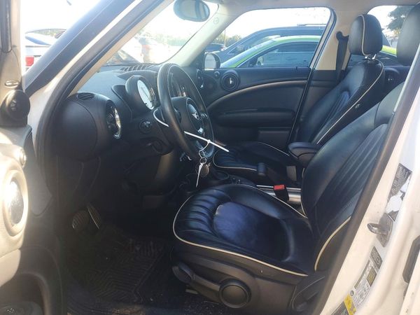 2014 MINI COOPER