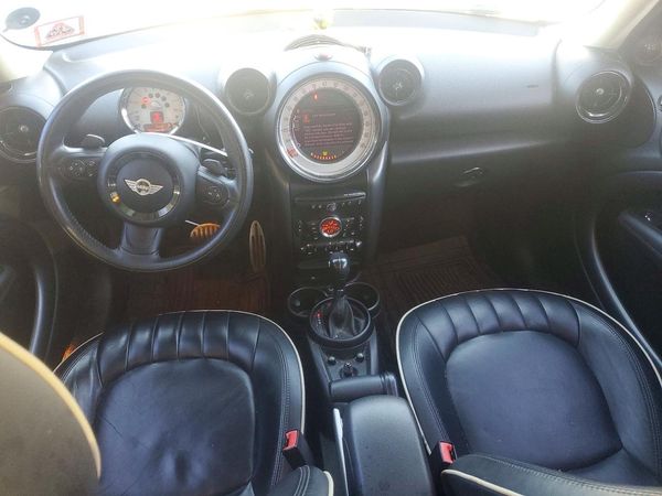 2014 MINI COOPER
