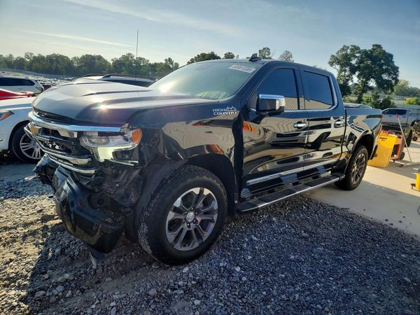 2023 CHEVROLET SILVERADO High Country — Front 3/4