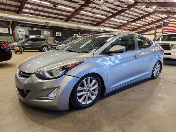 2015 HYUNDAI ELANTRA GLS(Middle)