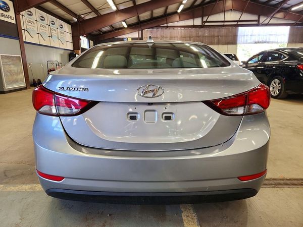 2015 HYUNDAI ELANTRA GLS(Middle)