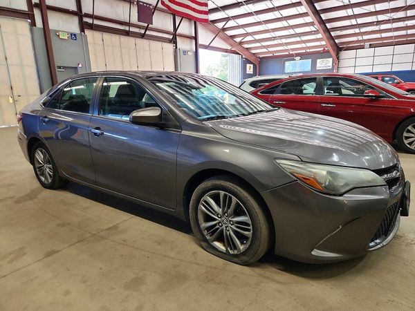 2015 TOYOTA CAMRY