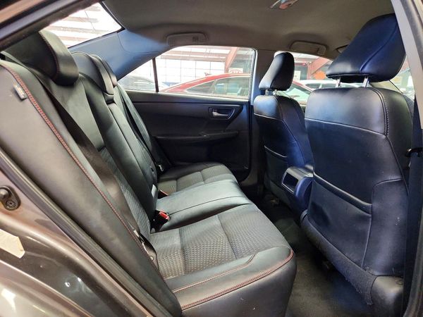 2015 TOYOTA CAMRY