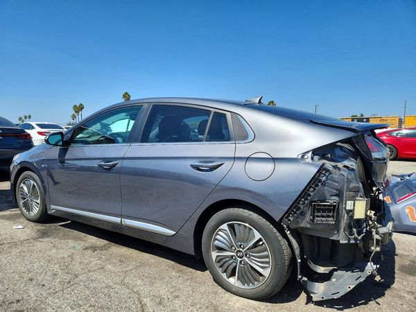 2020 HYUNDAI IONIQ Limited