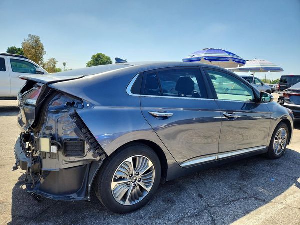 2020 HYUNDAI IONIQ Limited